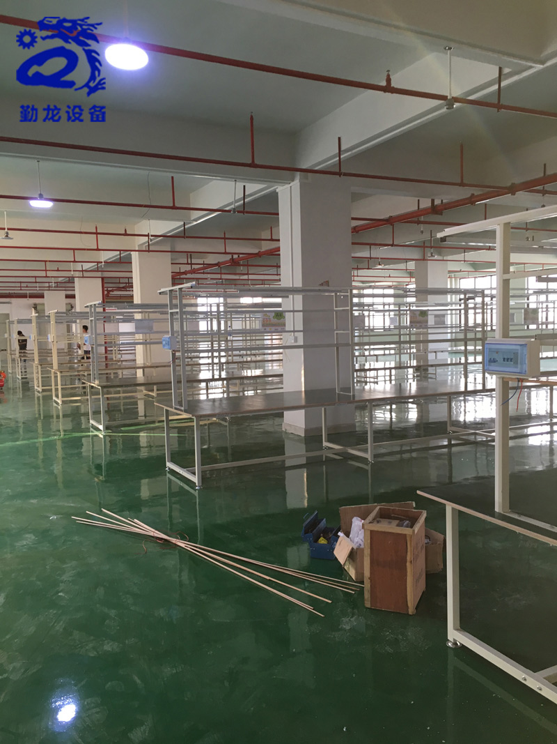 LED燈具組裝工作臺